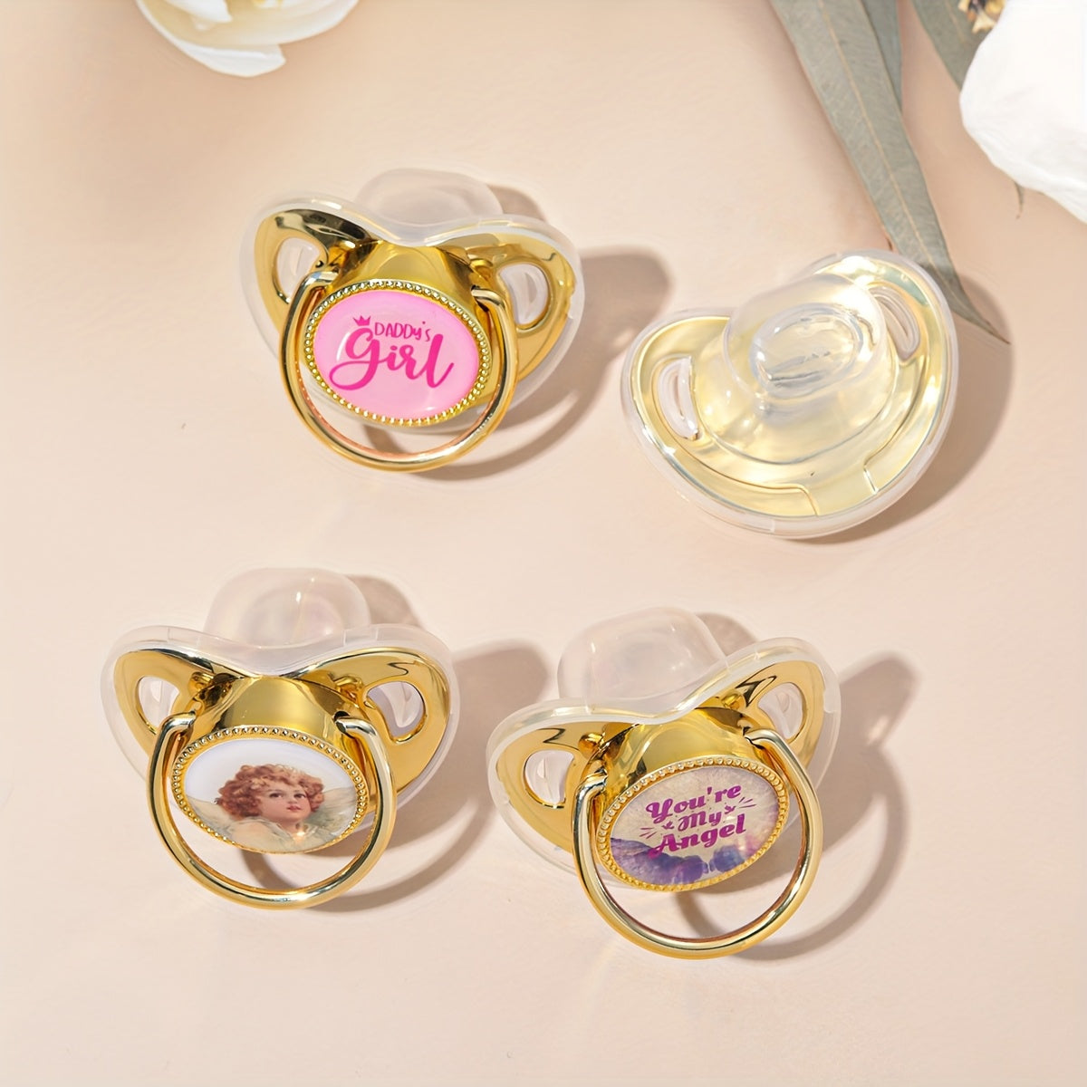 1 Dustproof Silicone Nipple With Multiple Styles To Choose From, Easy To Clean, Soft And Comfortable, Suitable For Day And Night Use, Perfect For Both Boys And Girls, And An Ideal Baby Party GifT Dustproof Design With Cover